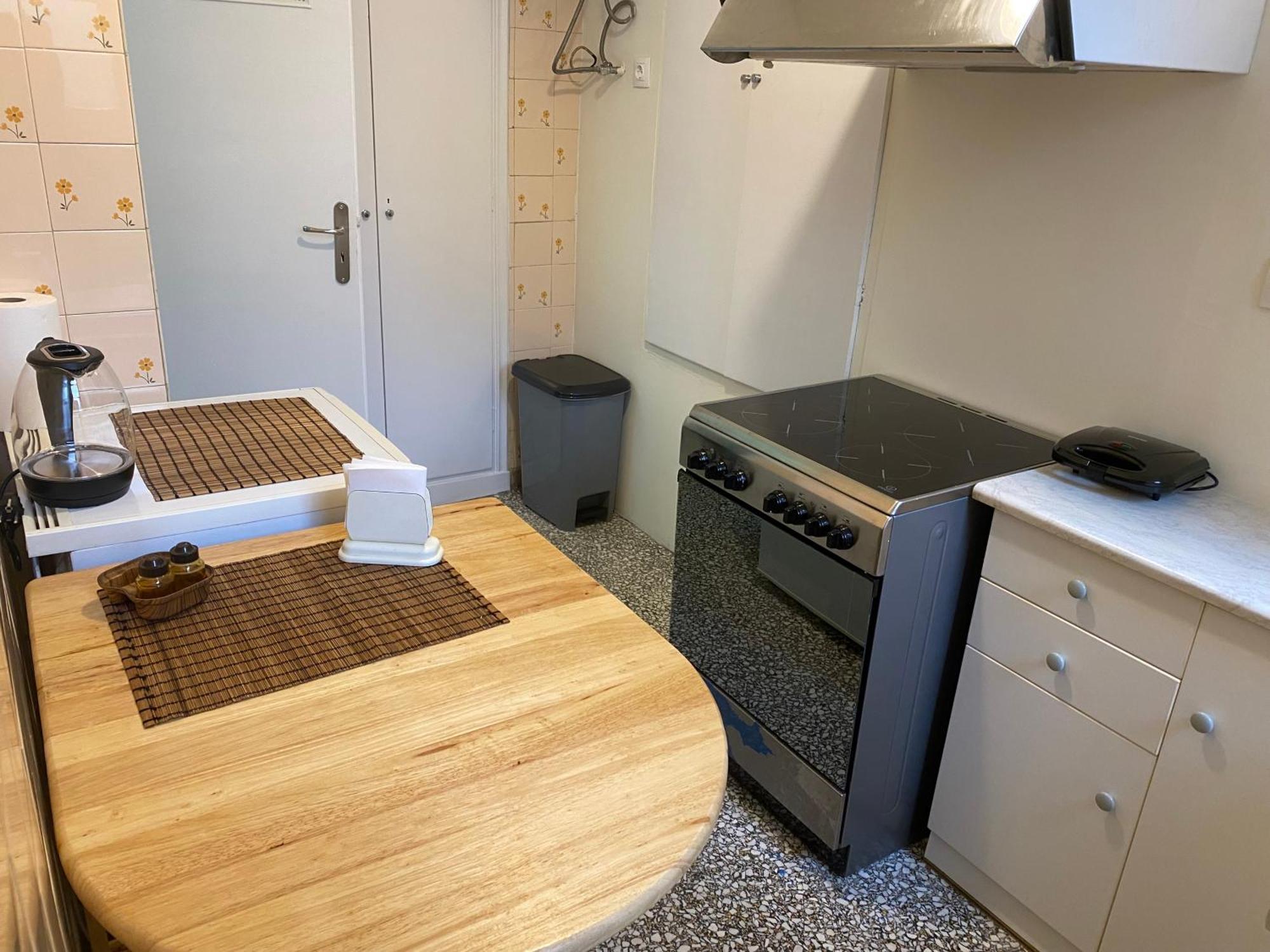 Spacious 2 Bedroom Apartment Downtown Athens - Explore Center By Foot Εξωτερικό φωτογραφία